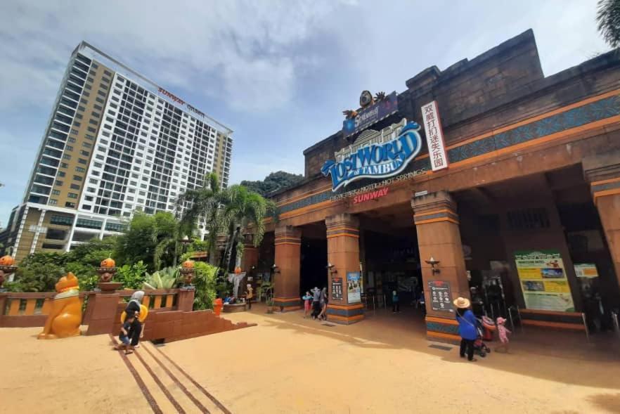 Hotspring 2 Room 1512 Suite Sunway Onsen With Theme Park View 4 Pax Tambun Exterior photo